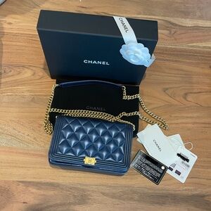 CHANEL Boy Wallet on Chain - Metallic Blue with Gold Hardware